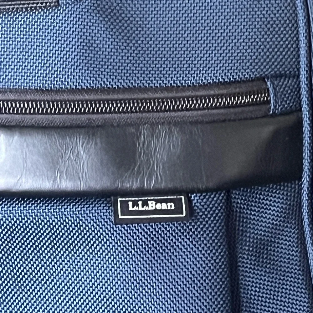 LL Bean Men's Blue Briefcase Bag/ Firm Price